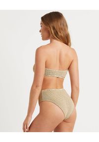 BOND-EYE AUSTRALIA - Top od bikini Sahara. Kolor: beżowy. Materiał: materiał #5