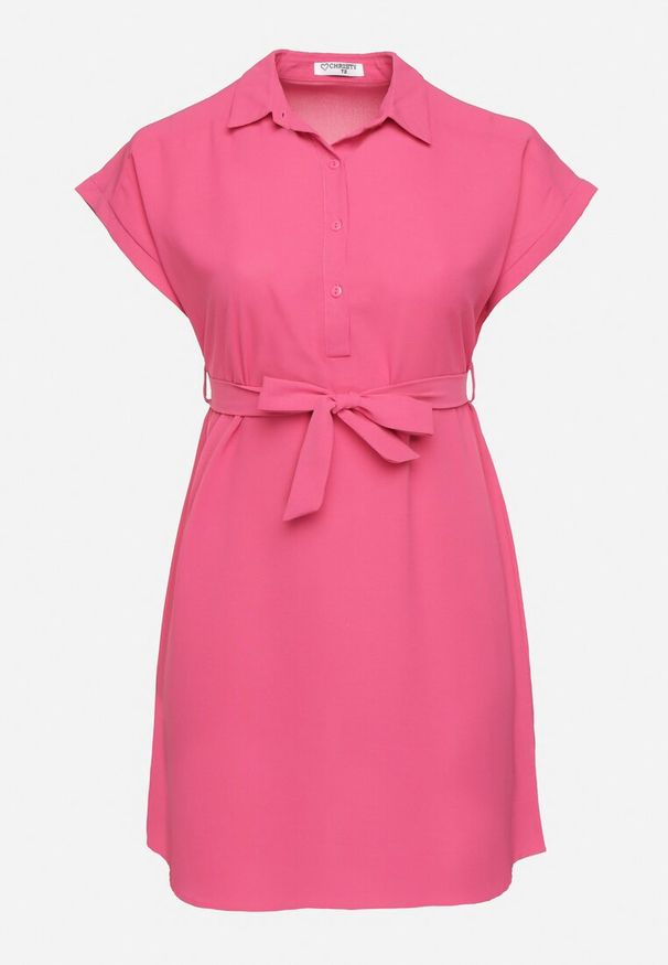 Born2be - Fuksjowa Koszulowa Sukienka z Krótkim Rękawem i Wiązaniem w Pasie Mistie. Kolekcja: plus size. Kolor: różowy. Materiał: materiał. Długość rękawa: krótki rękaw. Wzór: gładki. Sezon: wiosna, lato. Typ sukienki: koszulowe. Długość: midi