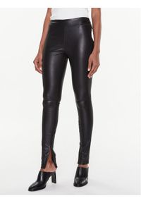 Calvin Klein Spodnie skórzane K20K205363 Czarny Slim Fit. Kolor: czarny. Materiał: skóra #1