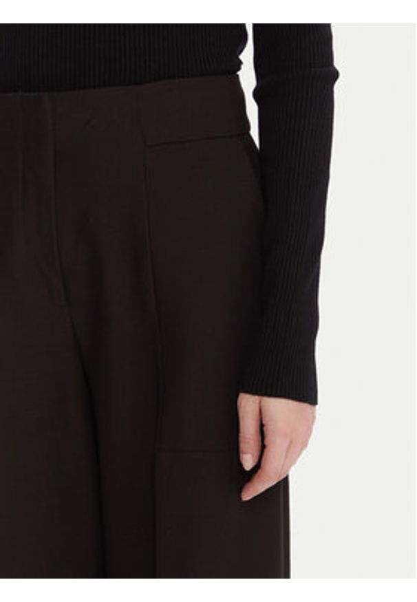 Kontatto Sweter 3M0818C Czarny Slim Fit. Kolor: czarny. Materiał: syntetyk