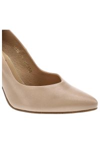 Beżowe Czółenka Clasicco Damskie Eleganckie Obuwie. Kolor: beżowy. Materiał: skóra. Obcas: na obcasie. Styl: elegancki. Wysokość obcasa: średni #4