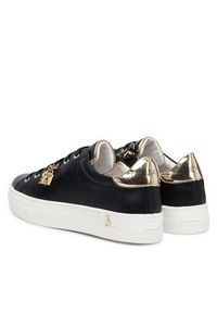 Patrizia Pepe Sneakersy PPJ900.31 Czarny. Kolor: czarny. Materiał: skóra