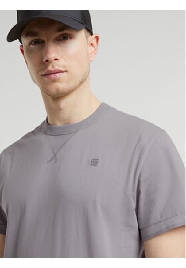 G-Star RAW - G-Star Raw T-Shirt Nifous D24449-336 Szary Regular Fit. Kolor: szary. Materiał: bawełna