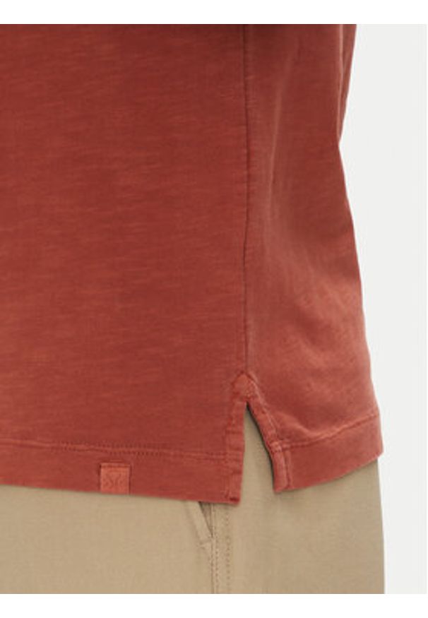 United Colors of Benetton - United Colors Of Benetton T-Shirt 36JGU105U Bordowy Relaxed Fit. Kolor: czerwony. Materiał: bawełna