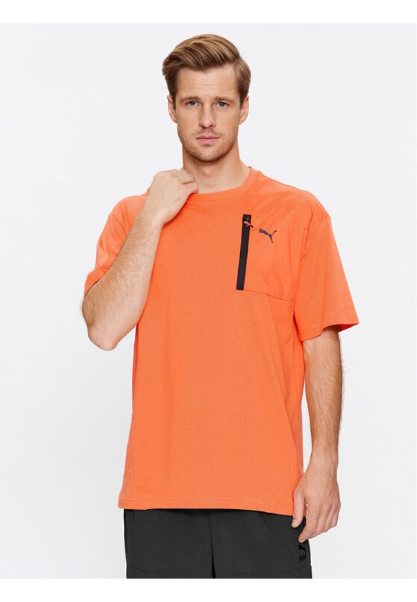 Puma T-Shirt Open Road 675895 Pomarańczowy Regular Fit. Kolor: pomarańczowy. Materiał: bawełna