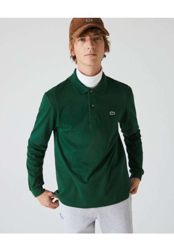 Lacoste - LACOSTE - Zielona koszulka polo z długim rękawem Regular Fit. Typ kołnierza: polo. Kolor: zielony. Materiał: bawełna. Długość rękawa: długi rękaw. Długość: długie. Styl: klasyczny