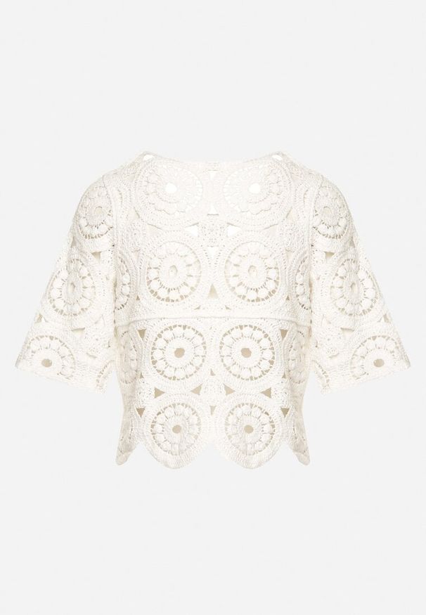 Born2be - Biała Ażurowa Bluzka z Bawełny Dlinaya. Okazja: na co dzień. Kolor: biały. Materiał: bawełna. Wzór: ażurowy. Styl: elegancki, casual
