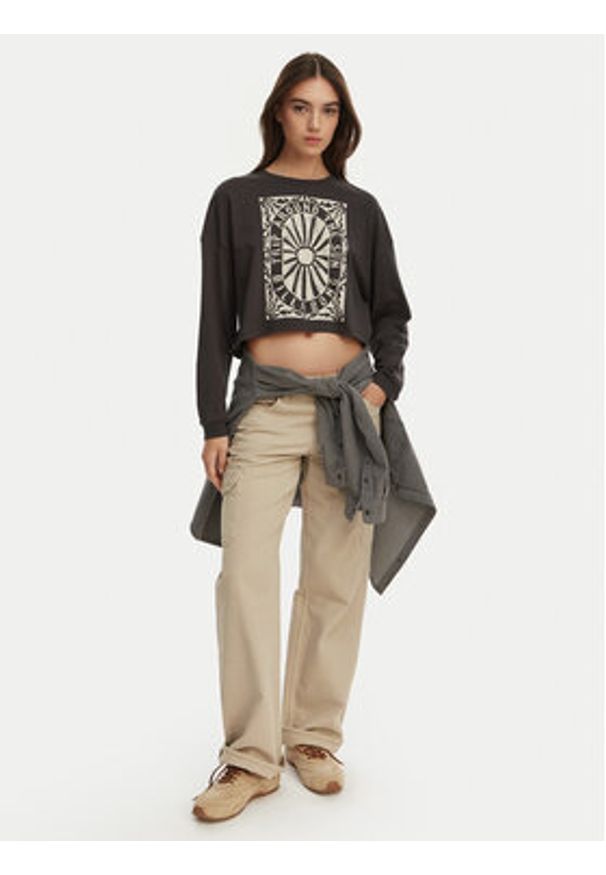 Billabong Bluzka Trip Around EBJZT00491 Szary Cropped Fit. Kolor: szary. Materiał: bawełna