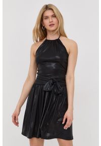Love Moschino sukienka kolor czarny mini rozkloszowana. Typ kołnierza: dekolt halter. Kolor: czarny. Materiał: tkanina. Wzór: gładki. Typ sukienki: rozkloszowane. Długość: mini