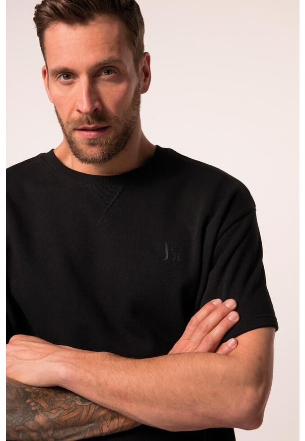 JAY-PI - Męska Bluza fintess rękaw 1/2 duże logo do rozm. 7 XL. Kolekcja: plus size. Kolor: czarny. Materiał: bawełna, poliester, materiał