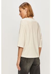 Trussardi Jeans - T-shirt. Okazja: na co dzień. Kolor: biały. Materiał: bawełna, dzianina. Wzór: nadruk. Styl: casual, klasyczny #4