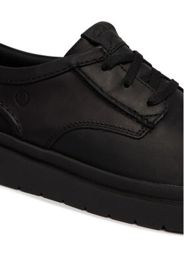 Clarks Półbuty Polden Lace 26181379 Czarny. Kolor: czarny. Materiał: skóra