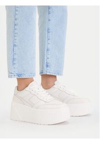 Badura Sneakersy C-ARYA-YB25D38-1 Biały. Kolor: biały. Materiał: skóra #4