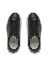 Guess Sneakersy FM8VIB LEM12 Czarny. Kolor: czarny. Materiał: skóra