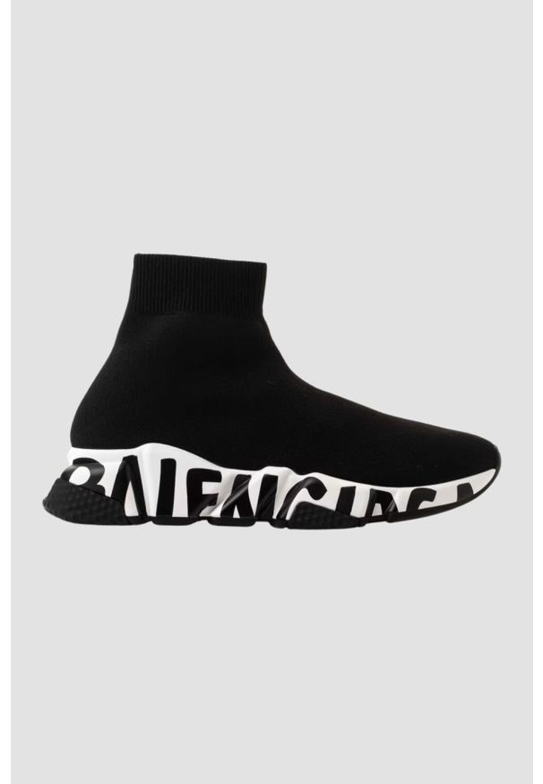 Balenciaga - BALENCIAGA Czarne buty SPEED LT GRAFFITI SNEAKERS. Kolor: czarny
