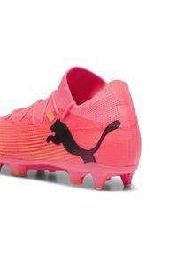 Puma - Buty piłkarskie FUTURE 7 MATCH MxSG PUMA. Kolor: czarny, pomarańczowy, wielokolorowy. Materiał: materiał, syntetyk. Sport: piłka nożna