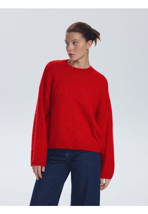 Reserved - Sweter z alpaką - czerwony. Kolor: czerwony. Materiał: wełna, dzianina