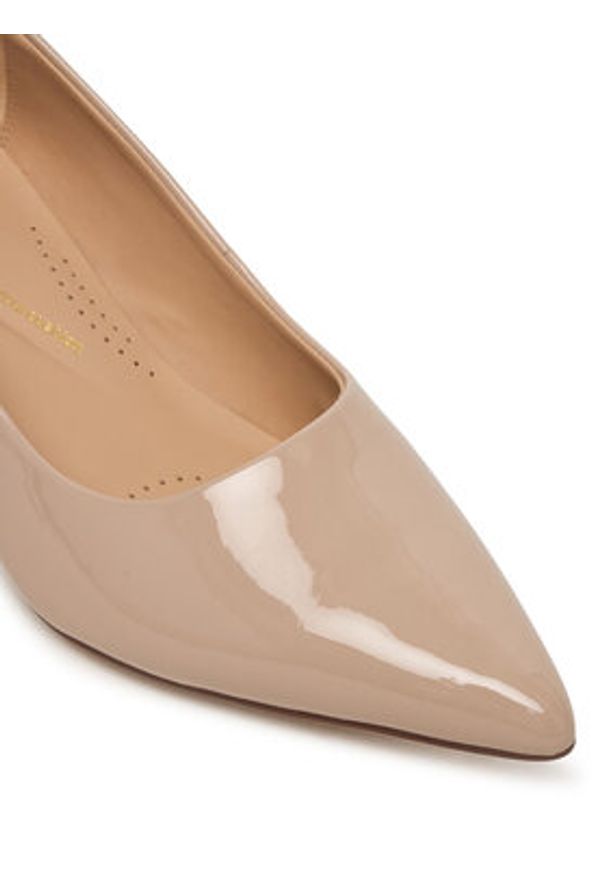 Clarks Czółenka Zarey Court 26183154 Beżowy. Kolor: beżowy. Materiał: lakier, skóra