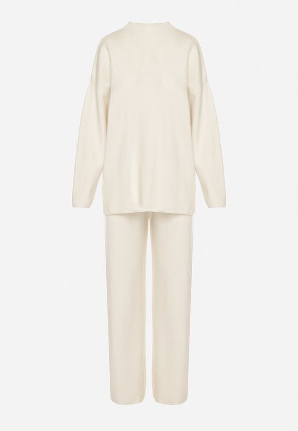 Born2be - Biały Dzianinowy Komplet z Wełną Spodnie i Sweter Tesira. Kolor: biały. Materiał: dzianina, wełna