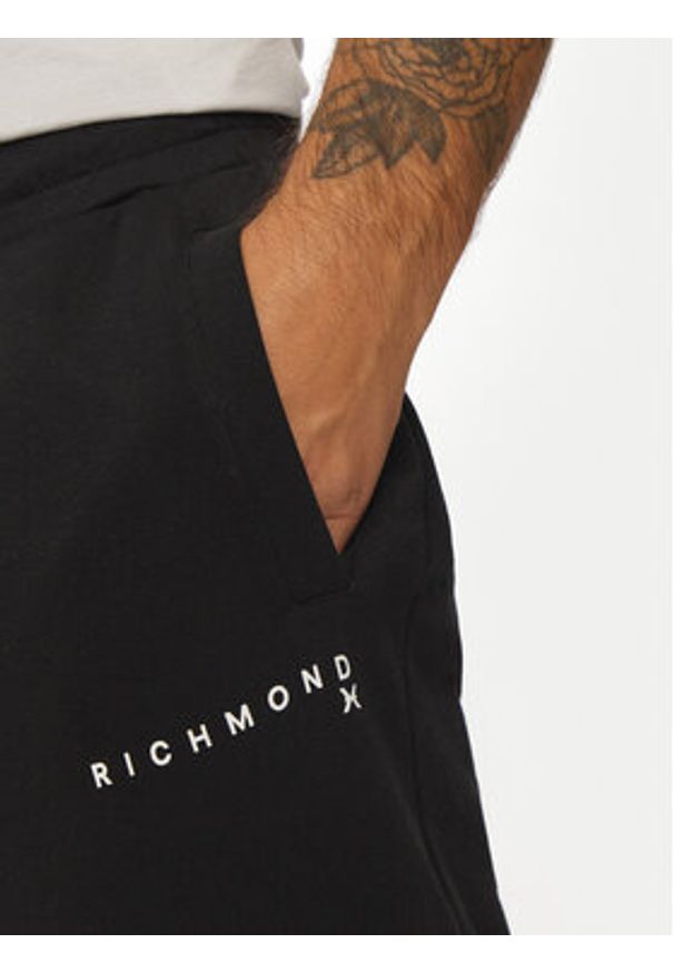 Richmond X Spodnie dresowe Kutisio UMA24244PA Czarny Regular Fit. Kolor: czarny. Materiał: bawełna