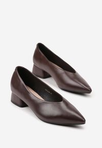 Renee - Brązowe Czółenka na Słupku Vices ze Skórzaną Wkładką Alinire. Kolor: brązowy. Materiał: skóra. Obcas: na słupku. Styl: elegancki #5