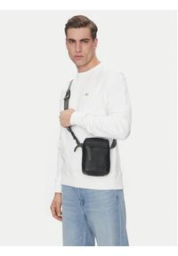 Calvin Klein Jeans Saszetka Cargo Reporter Bag LV04G3080G Czarny. Kolor: czarny. Materiał: skóra