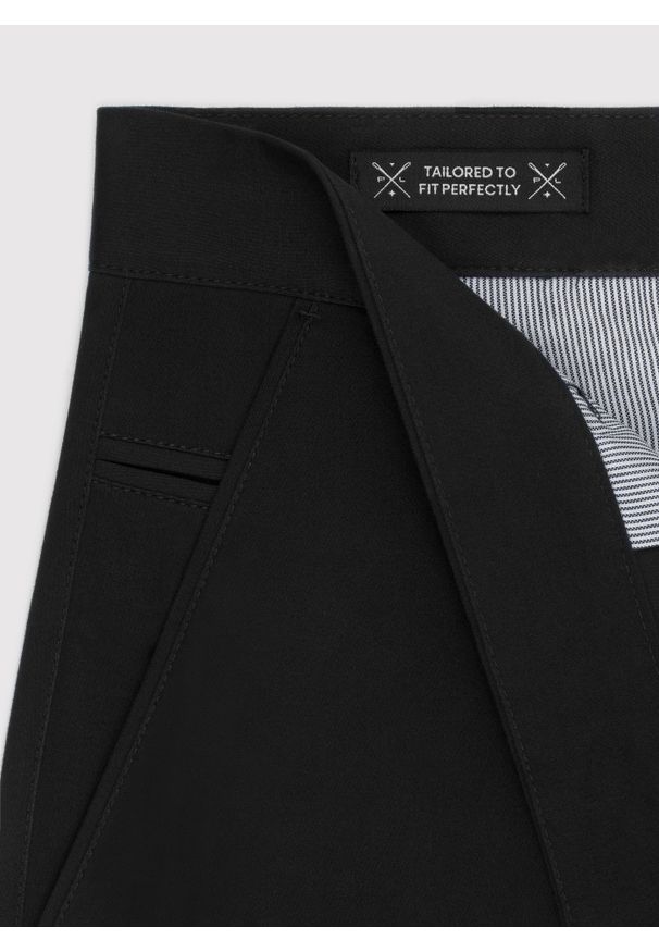 Pako Lorente - PAKO LORENTE – Czarne gładkie spodnie męskie. Kolor: czarny. Materiał: bawełna, elastan. Wzór: gładki. Styl: klasyczny