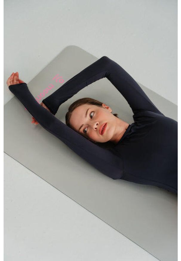 MOONHOLI - Longsleeve do jogi damski Moonholi Vogue z długim rękawem. Kolor: niebieski. Długość rękawa: długi rękaw. Długość: długie. Sport: joga i pilates