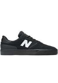 Buty męskie New Balance Numeric NM272BWD – czarne. Kolor: czarny. Materiał: zamsz, dresówka. Szerokość cholewki: normalna. Sport: skateboard