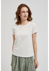 MOODO - Bawełniana bluzka z okrągłym dekoltem biała. Kolor: biały. Materiał: bawełna