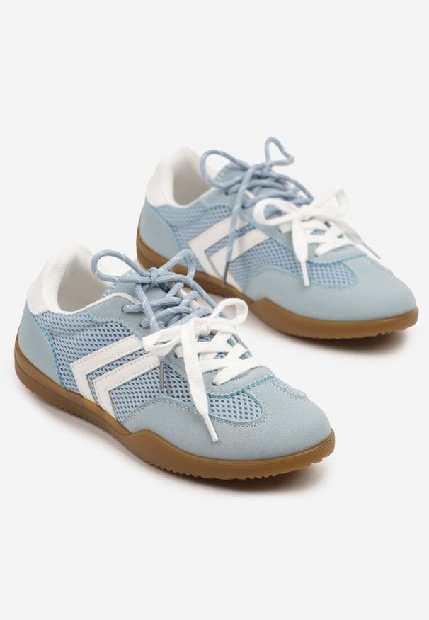 Born2be - Jasnoniebieskie Sneakersy Tenisówki z Geometrycznym Motywem Telanilia. Okazja: na co dzień. Zapięcie: sznurówki. Kolor: niebieski. Materiał: jeans. Wzór: geometria