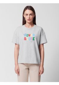 outhorn - T-shirt o kroju boxy z nadrukiem damski - szary. Kolor: szary. Materiał: materiał, bawełna, dzianina, wiskoza. Wzór: nadruk #4