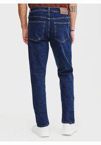 Pako Lorente - PAKO LORENTE - Granatowe spodnie męskie jeans. Okazja: na co dzień. Kolor: niebieski. Materiał: jeans. Styl: klasyczny, casual #8