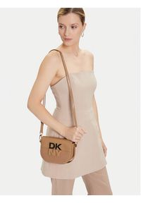 DKNY Torebka Echo Sm Flap Cbody R42EKE28 Brązowy. Kolor: brązowy. Materiał: skórzane #4