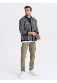 Ombre Clothing - Męskie spodnie cargo STRAIGHT LEG z kieszeniami zapinanymi na zamek – oliwkowe V2 - Rozmiar: XL. Kolor: oliwkowy. Materiał: bawełna, elastan, materiał. Styl: elegancki #4