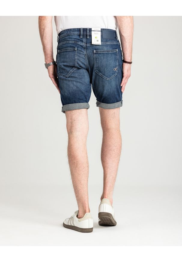 Męskie Krótkie Spodenki Tom Tailor TTJosh Regular Slim Jeans Short 1044973. Okazja: na spacer, na co dzień. Materiał: jeans. Długość: krótkie. Sezon: lato. Styl: wakacyjny, elegancki, casual, klasyczny