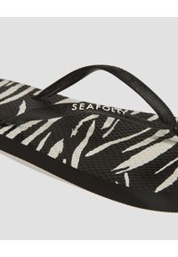 Seafolly - Japonki SEAFOLLY DIVINE THONG. Okazja: na plażę. Kolor: czarny, wielokolorowy, biały. Wzór: aplikacja, motyw zwierzęcy