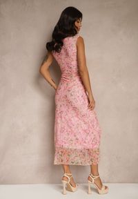 Renee - Różowa Sukienka Typu Bodycon w Kwiatowy Wzór Melavela. Kolor: różowy. Wzór: kwiaty. Typ sukienki: bodycon. Styl: klasyczny #6
