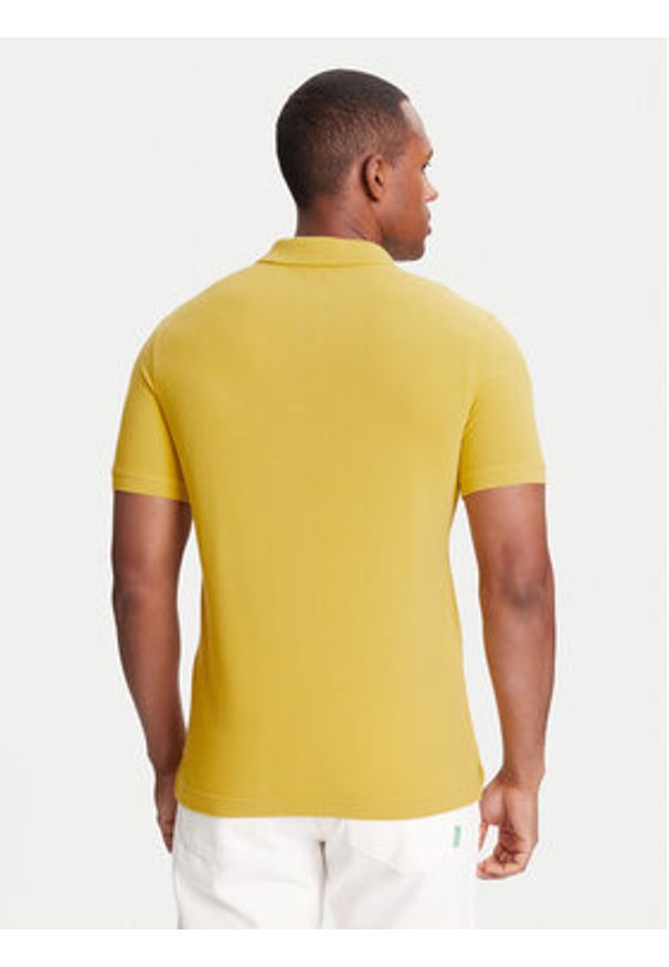 United Colors of Benetton - United Colors Of Benetton Polo 3089J3179 Żółty Regular Fit. Typ kołnierza: polo. Kolor: żółty. Materiał: bawełna