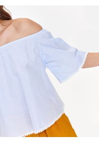 TROLL - Bluzka damska z odkrytymi ramionami. Kolor: niebieski. Materiał: tkanina. Wzór: prążki. Sezon: zima, jesień #6