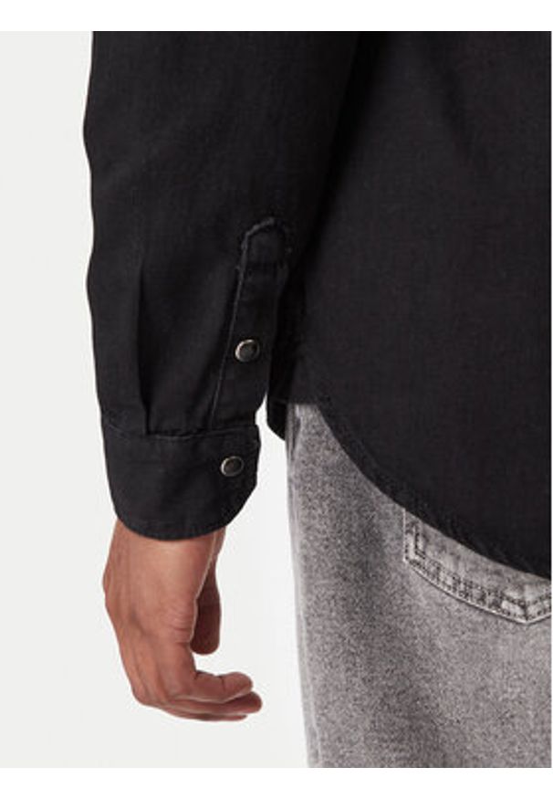 Tommy Jeans Koszula jeansowa Western DM0DM22432 Czarny Relaxed Fit. Kolor: czarny. Materiał: jeans, bawełna