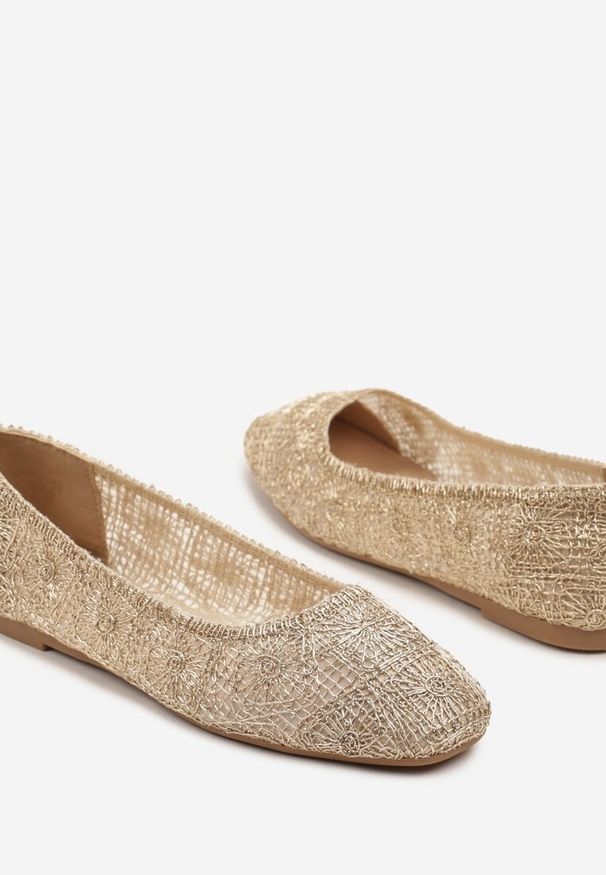 Renee - Złote Balerinki z Cholewką z Plecionki Relore. Okazja: na co dzień, na imprezę. Kolor: złoty. Materiał: jeans. Szerokość cholewki: normalna. Obcas: na płaskiej podeszwie. Styl: elegancki, casual