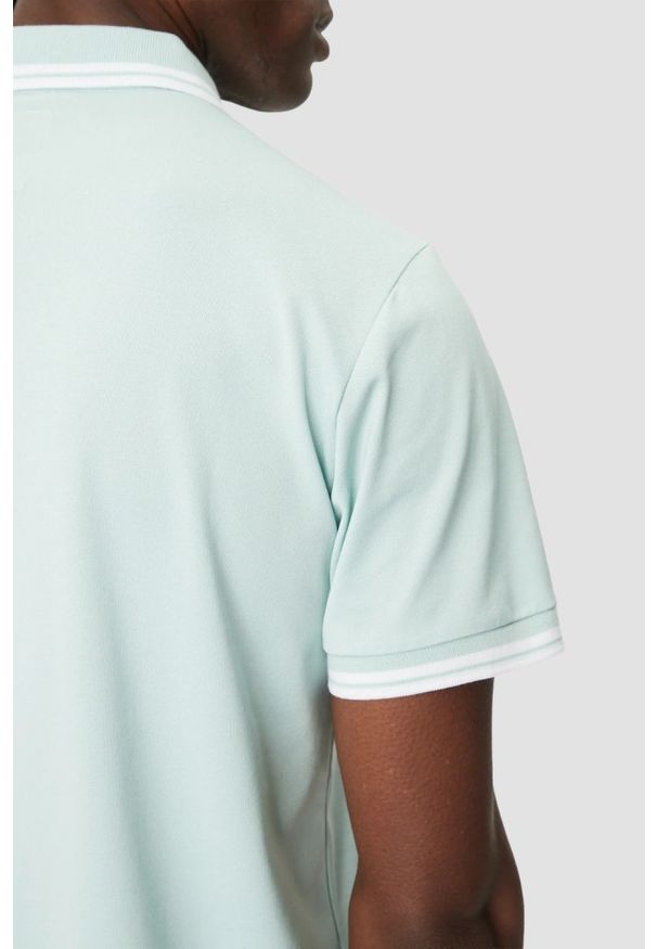 Guess - GUESS Zielone męskie polo Pique. Typ kołnierza: polo. Kolor: zielony