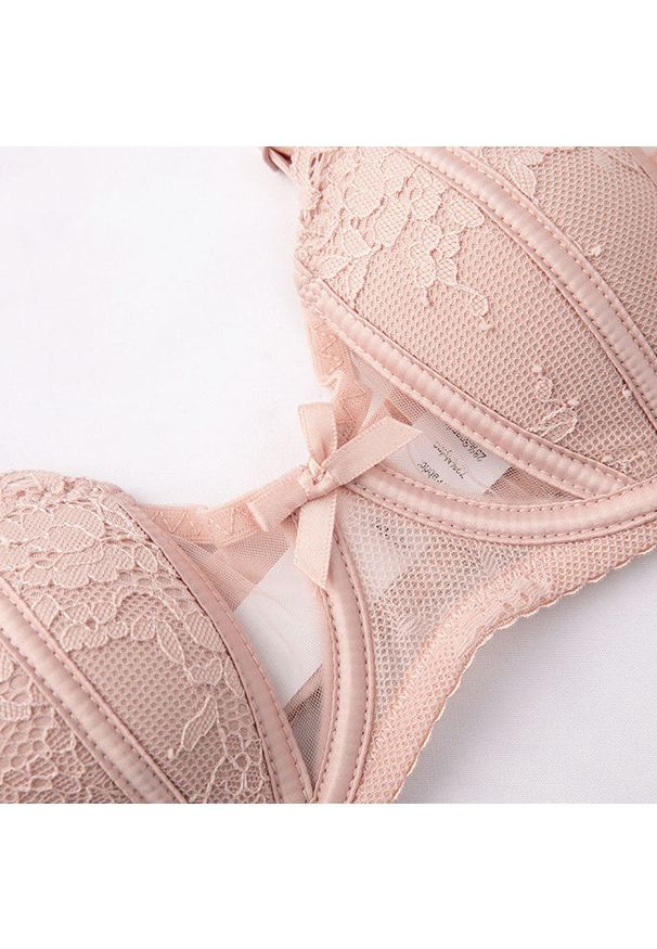 Intica - Biustonosz francuski z eleganckim krojem Anjali. Kolor: beżowy. Materiał: materiał