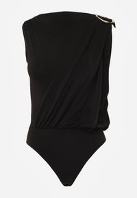 Born2be - Czarne Marszczone Body z Dekoltem Łódka i Ozdobną Aplikacją na Ramieniu Carlenka. Okazja: na co dzień, na spotkanie biznesowe. Typ kołnierza: dekolt w łódkę. Kolor: czarny. Materiał: materiał. Wzór: aplikacja. Styl: casual, biznesowy, wizytowy #4