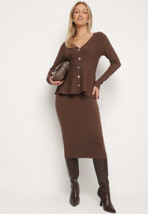 Born2be - Brązowy Elegancki Komplet z Dzianiny z Wiskozą Kardigan i Spódnica Uneva. Kolor: brązowy. Materiał: wiskoza, dzianina