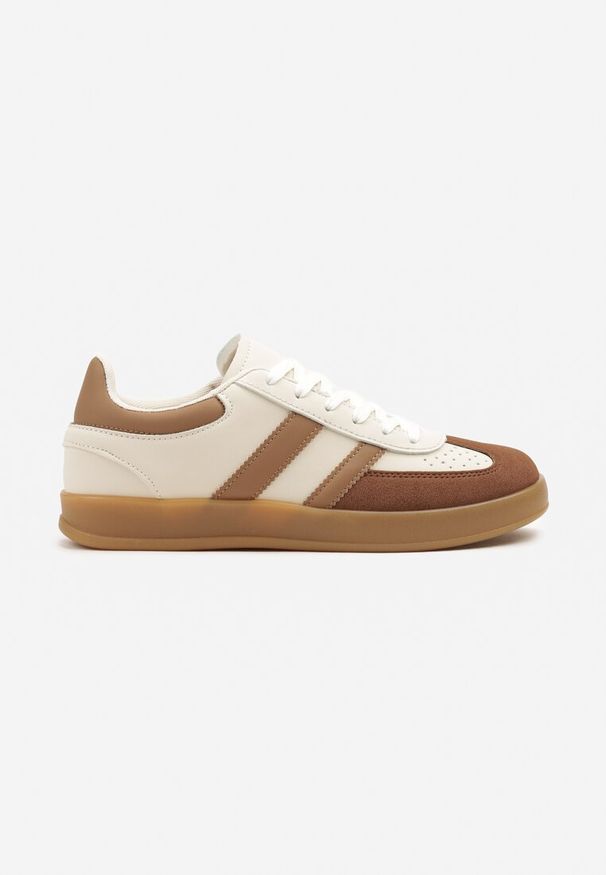 Born2be - Beżowo-Białe Sneakersy Typu Kultowe Tenisówki z Ozdobnymi Przeszyciami Selfia. Okazja: na co dzień. Kolor: beżowy. Materiał: jeans. Obcas: na płaskiej podeszwie