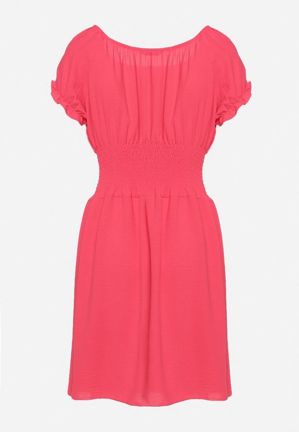 Born2be - Fuksjowa Rozkloszowana Sukienka Typu Hiszpanka z Gumką w Pasie Tiadella. Okazja: na co dzień. Typ kołnierza: dekolt hiszpanka. Kolor: różowy. Długość rękawa: krótki rękaw. Sezon: wiosna, lato. Typ sukienki: proste. Styl: casual, elegancki