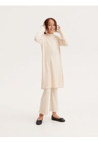 Reserved - Sukienka w prążek z wiskozą - złamana biel. Materiał: wiskoza. Wzór: prążki #1