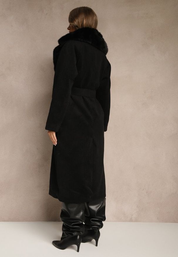 Renee - Czarny Dwurzędowy Płaszcz Elegancki z Futrzanym Kołnierzem i Paskiem Ezanttia. Okazja: na co dzień. Kolor: czarny. Materiał: futro. Długość rękawa: długi rękaw. Długość: długie. Sezon: zima, jesień. Styl: elegancki